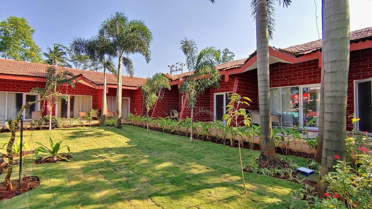 Whispering Woods Resort Lonavala Dış mekan fotoğraf